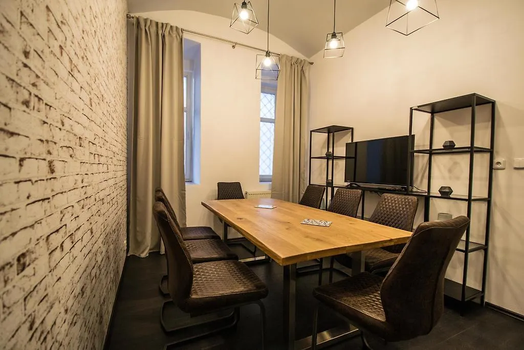 Brooklyn Sauna Apt By Ruterra Praga Apartament